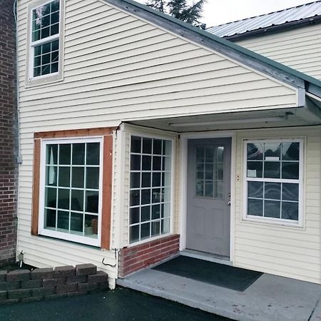 Budget Lodge By Oyo Portland West Exterior foto